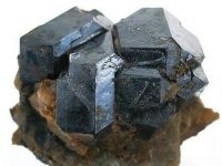 晶质铀矿